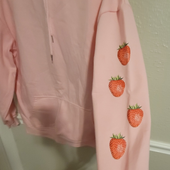 Pink Hoodie with Strawberry Lined Sleeves - Picture 2 of 5